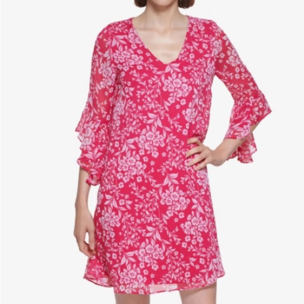 Calvin Klein fushia Floral flowy v neck  Dress   New with tags!